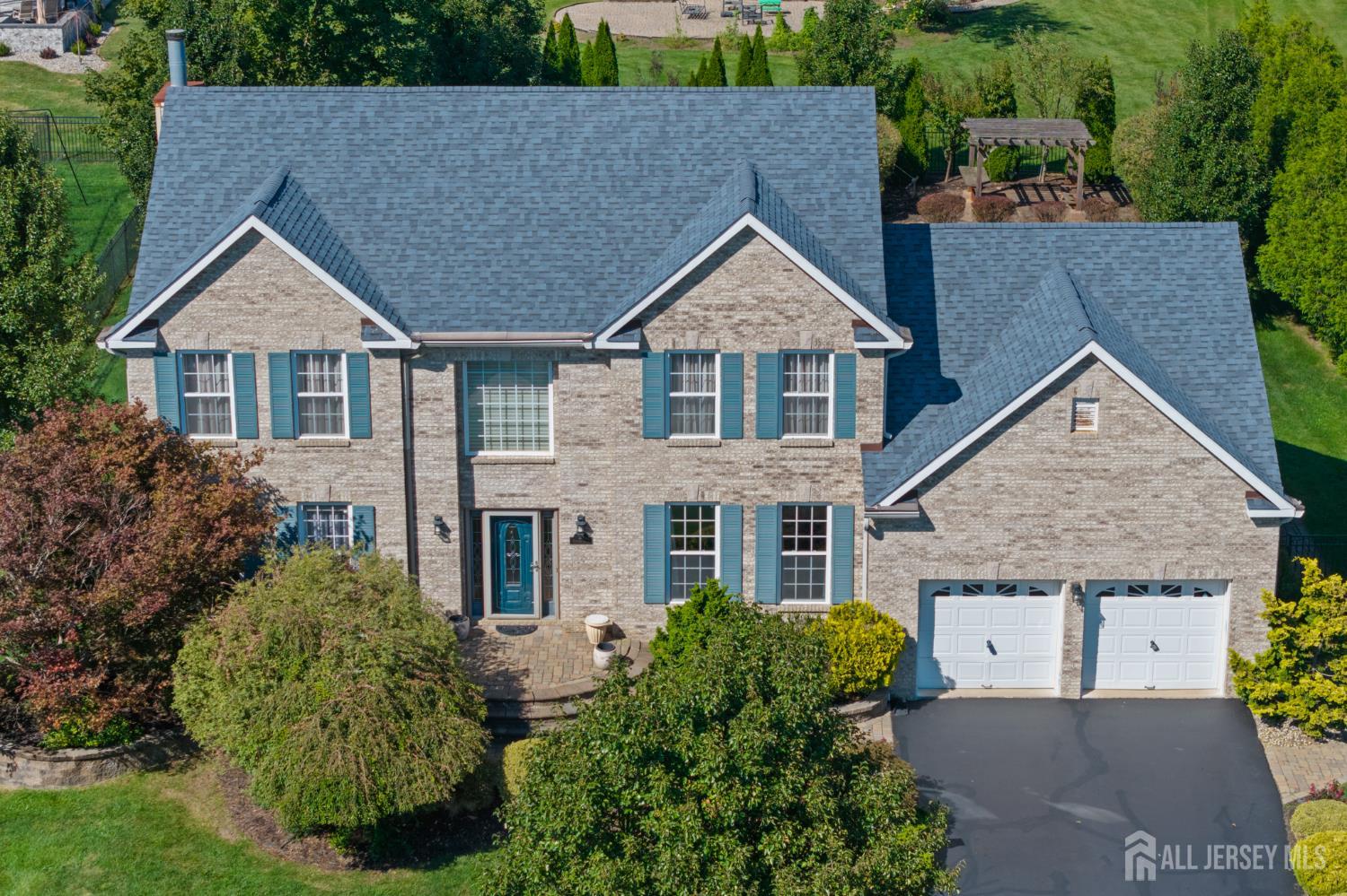 20 Mitchell Dr, Monroe, NJ 08831 photo
