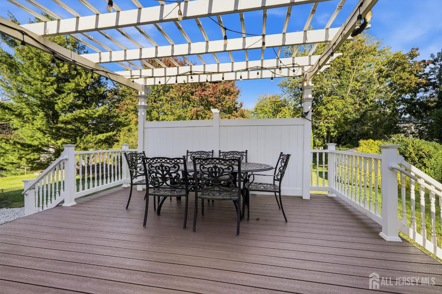 916 Green Grove Rd, Neptune, NJ 07753 photo