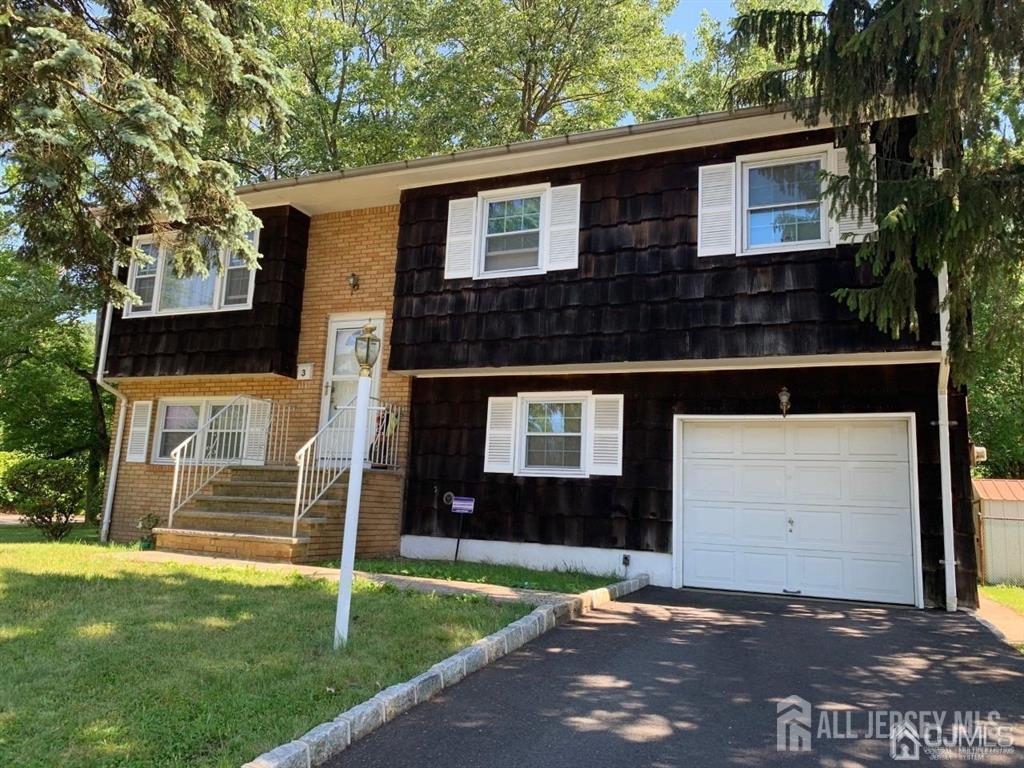 3 Sarno St, Colonia, NJ 07067