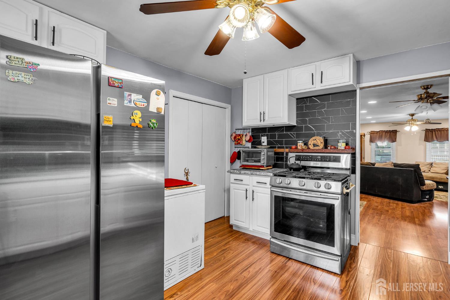 22 Clinton St, South River, NJ 08882 photo