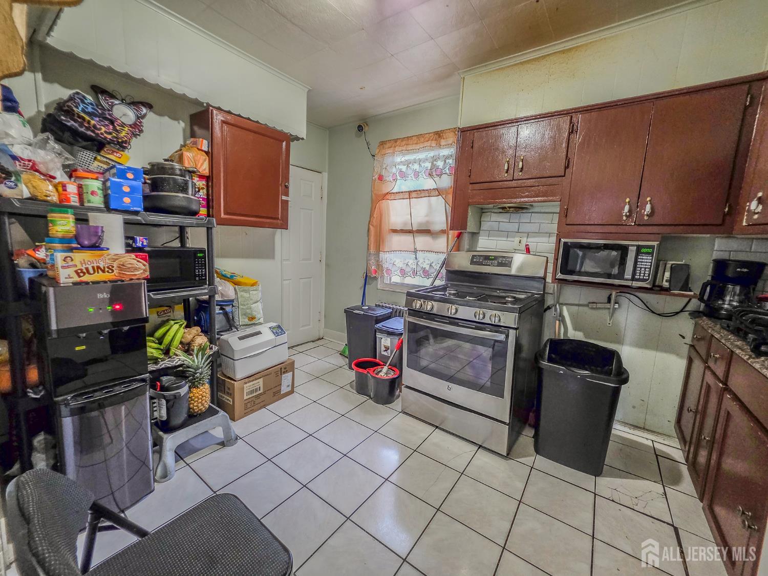 10 Ball St, New Brunswick, NJ 08901 photo