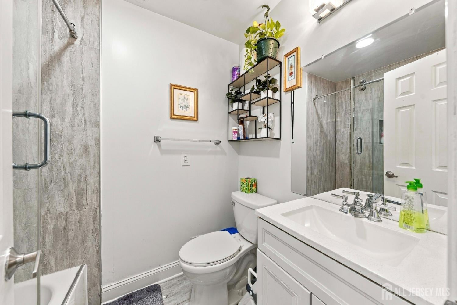929 Franklin Ave, South Plainfield, NJ 07080 photo