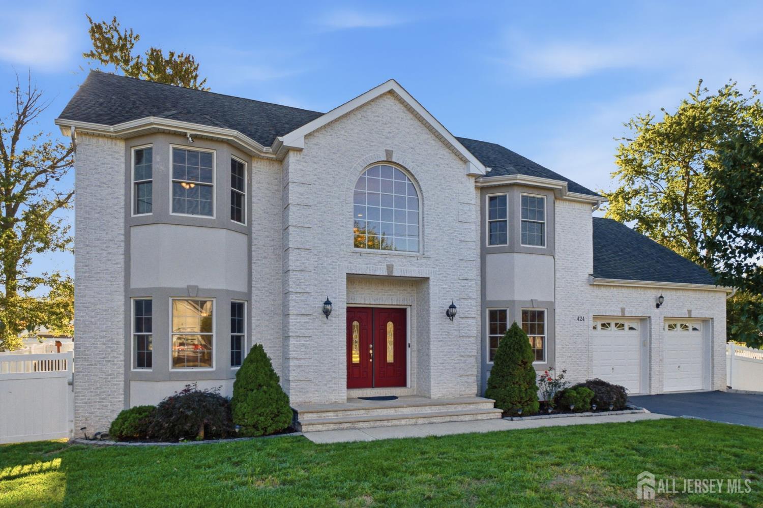 424 Delmore Ave, South Plainfield, NJ 07080