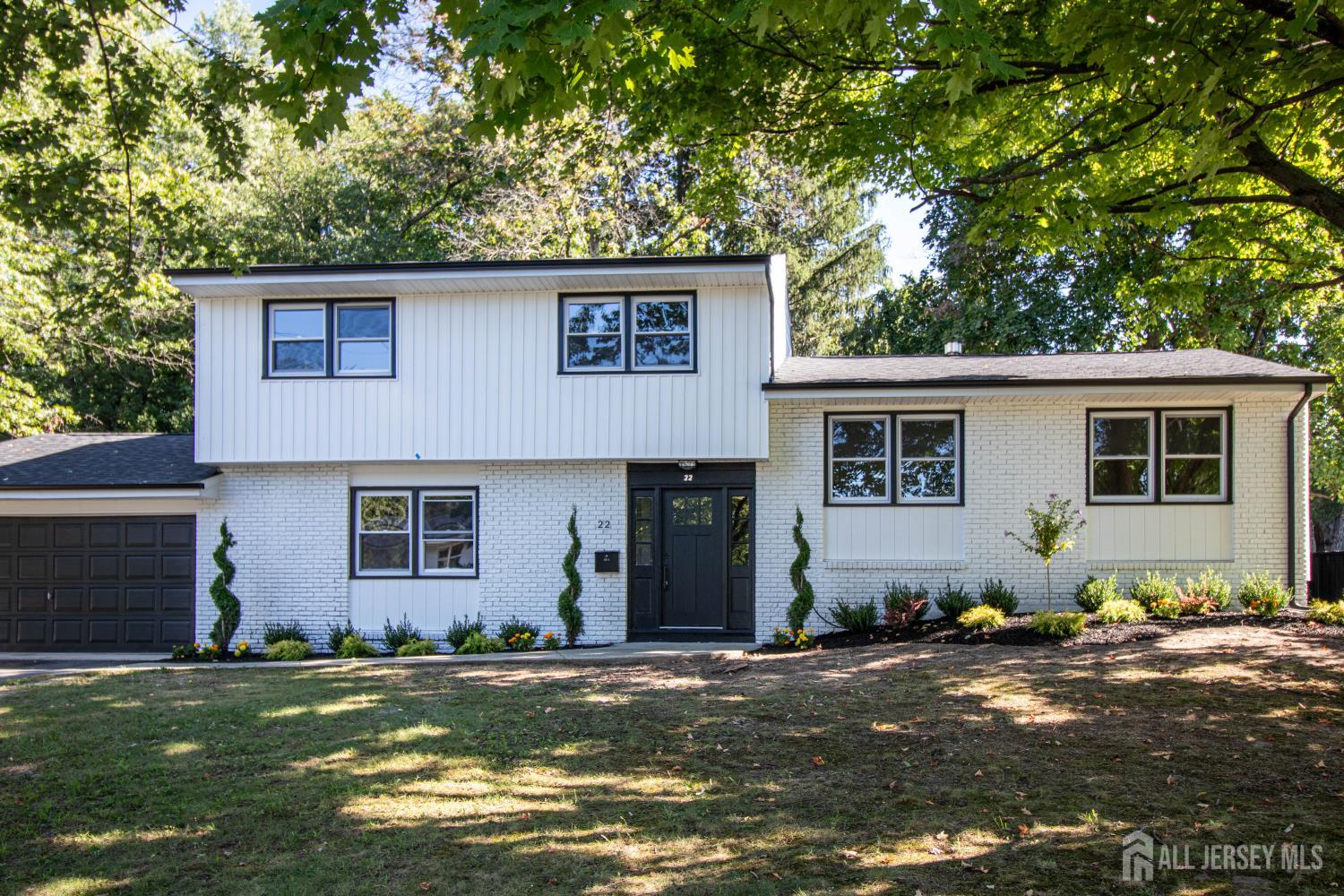 22 Agate Rd, East Brunswick, NJ 08816