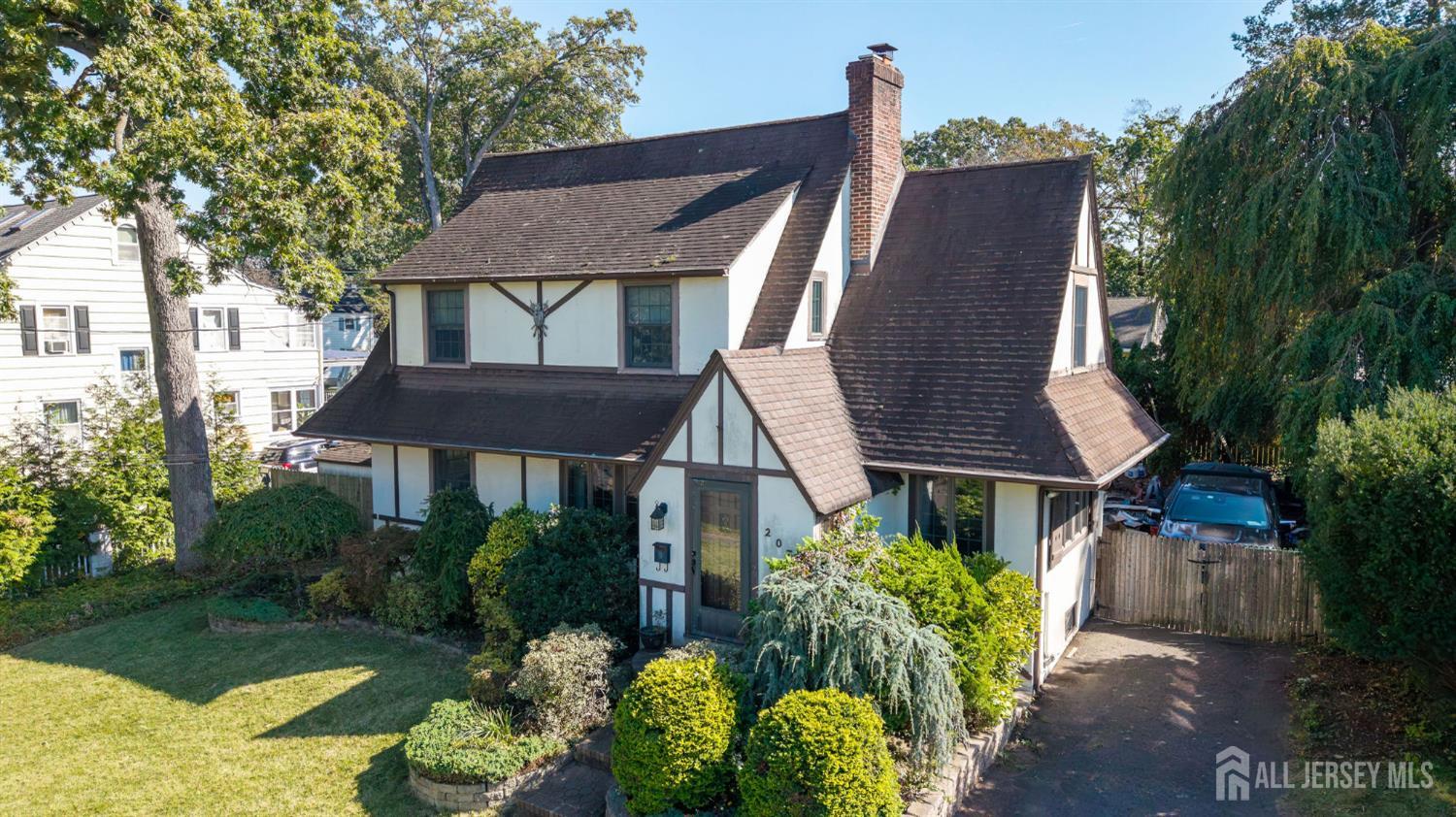 207 Penfield Pl, Dunellen, NJ 08812 photo