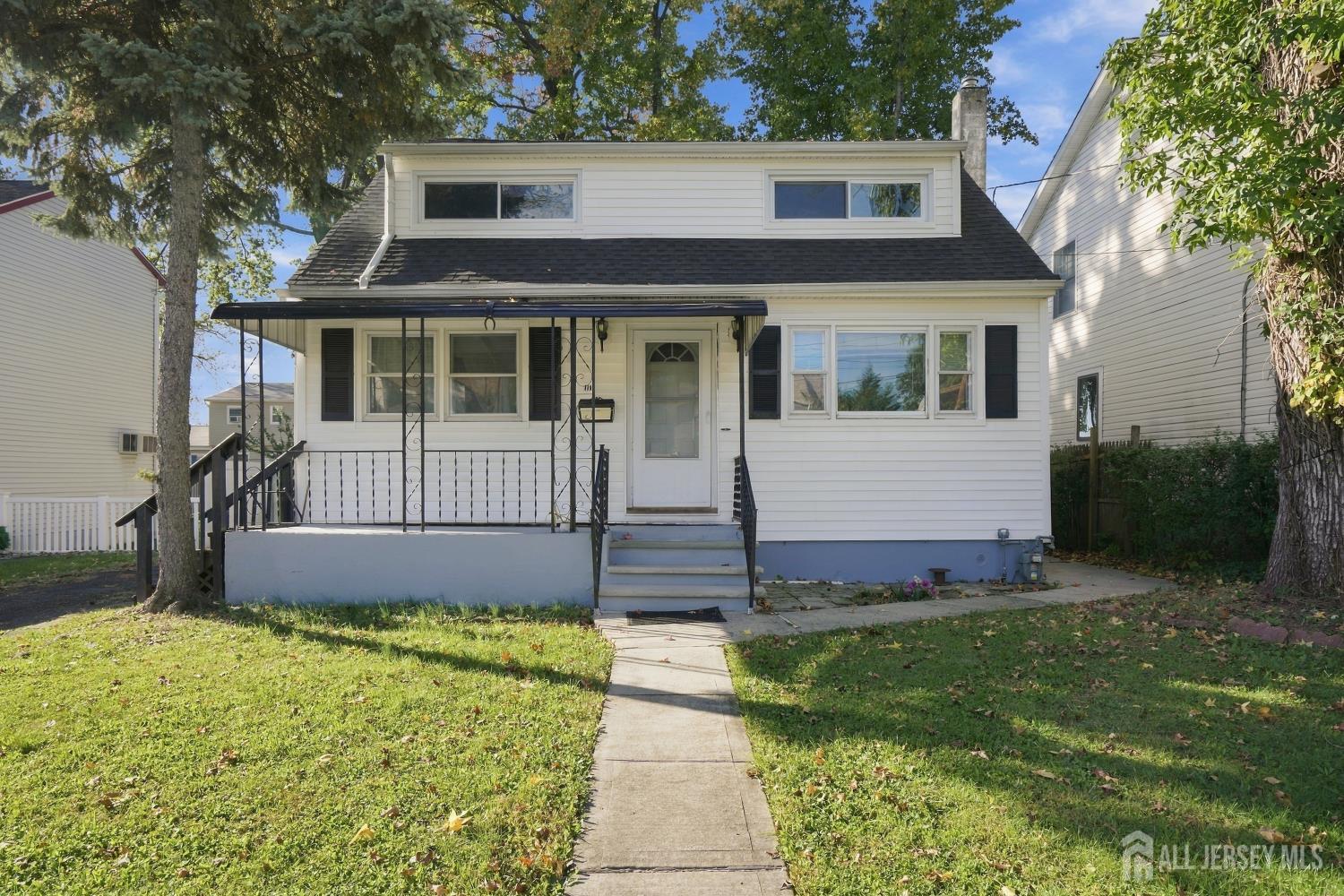 111 Goodrich St, Iselin, NJ 08830