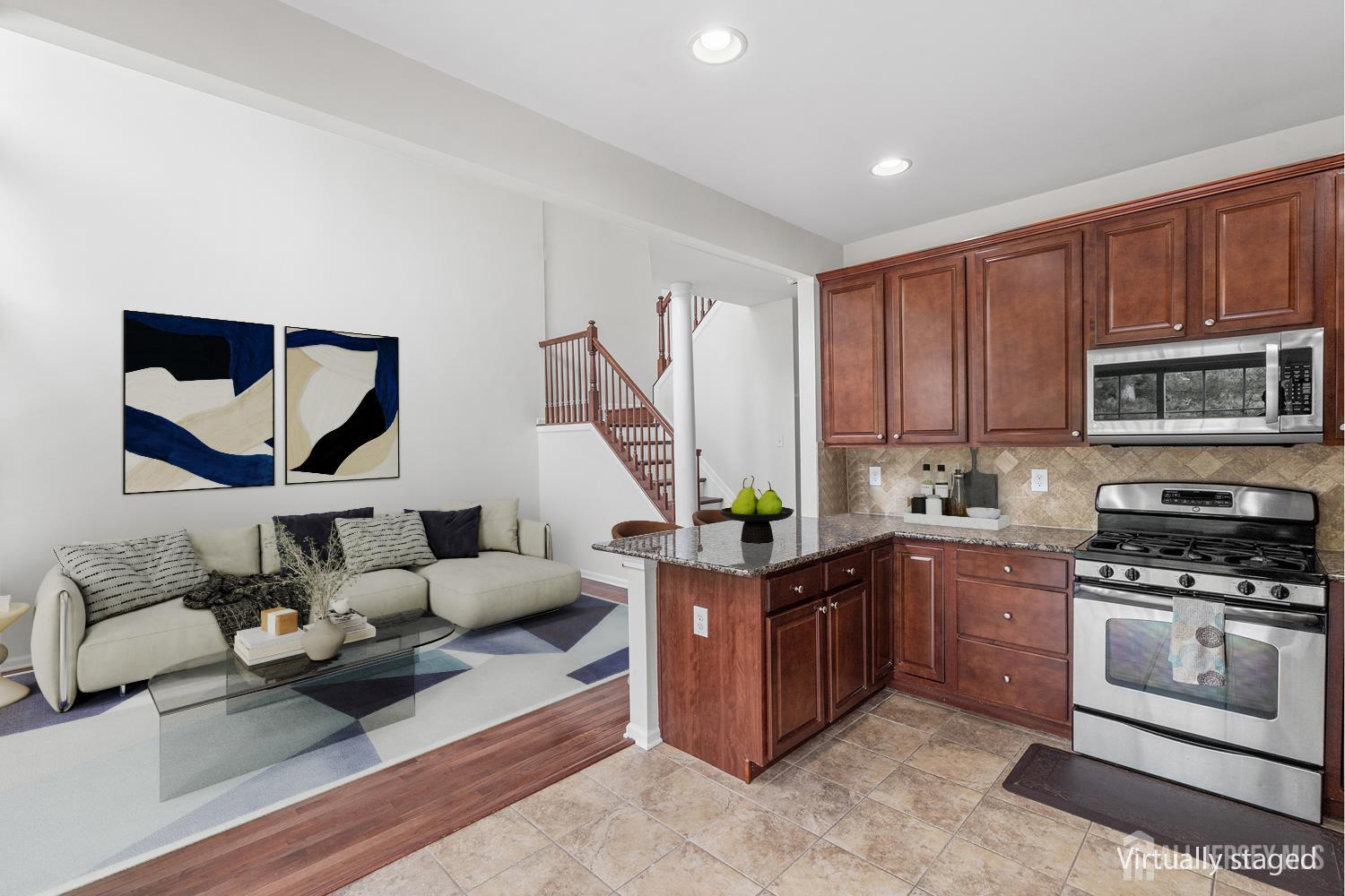 2357 Berkshire Ln, North Brunswick, NJ 08902 photo