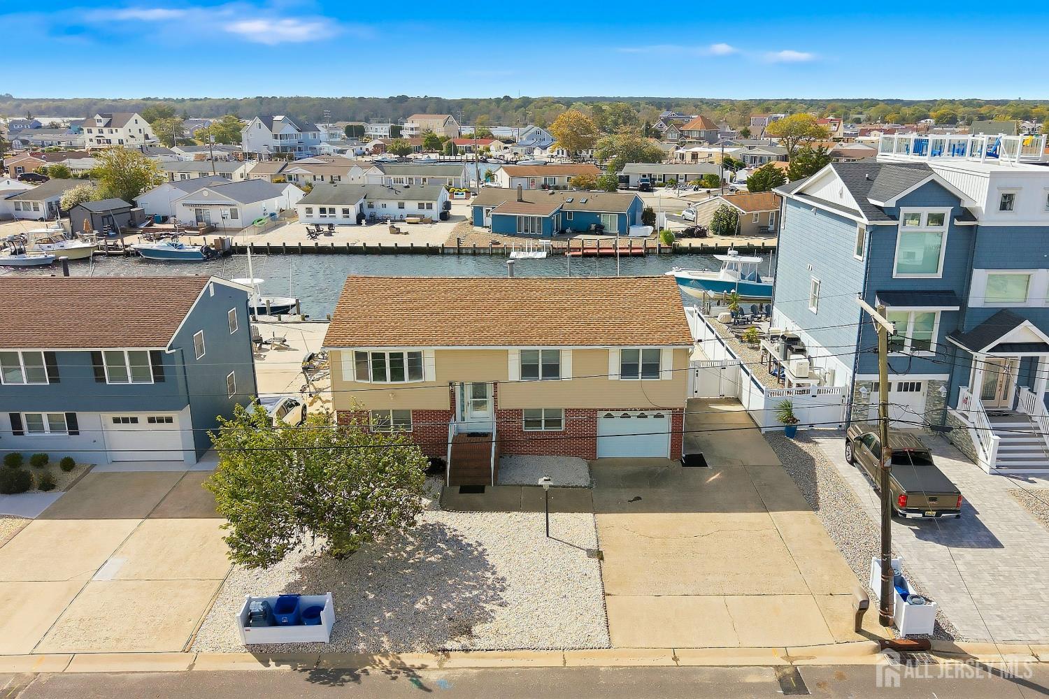 116 Montclair Rd, Barnegat, NJ 08005