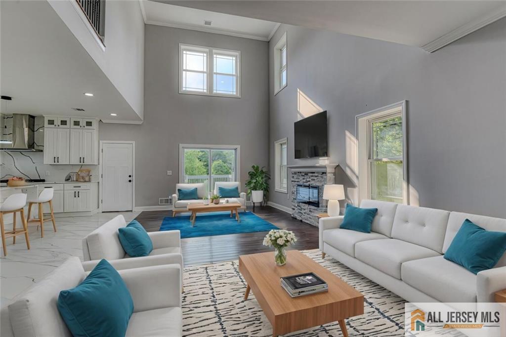17 Vocisano Ct, Piscataway, NJ 08854 photo