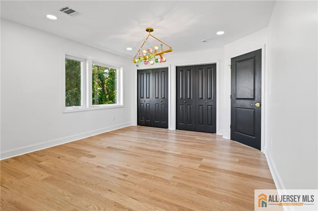 17 Vocisano Ct, Piscataway, NJ 08854 photo
