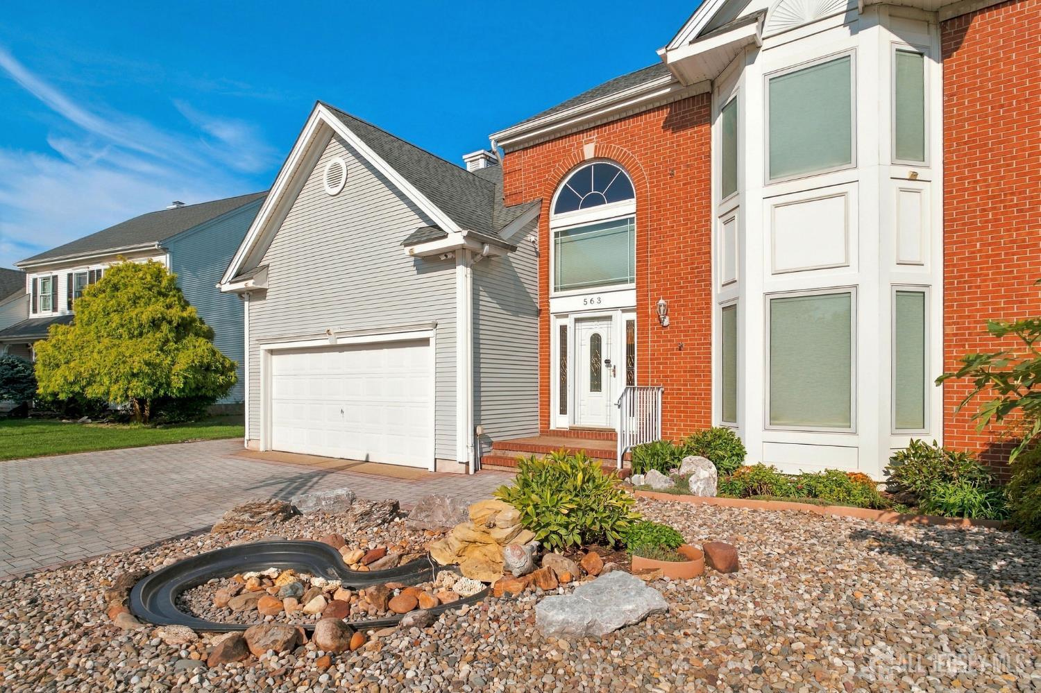 563 Buckingham Dr, Piscataway, NJ 08854 photo