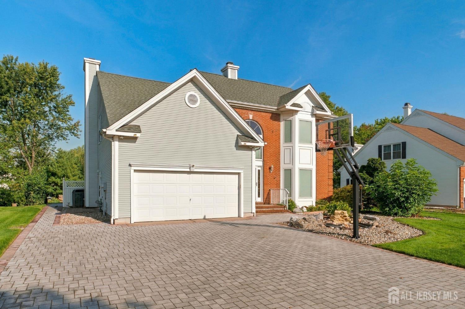563 Buckingham Dr, Piscataway, NJ 08854 photo