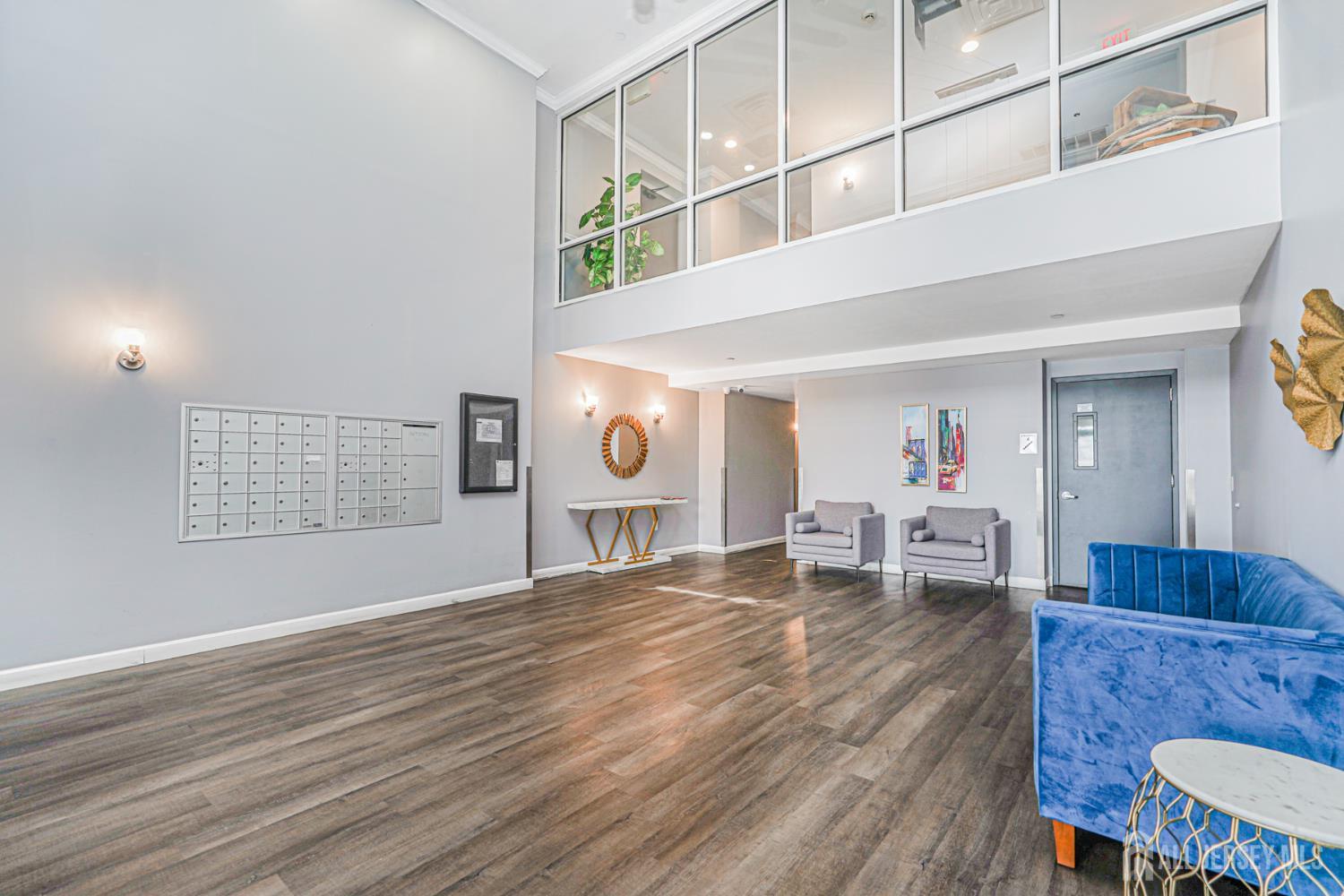 358 Rector St #308, Perth Amboy, NJ 08861 photo
