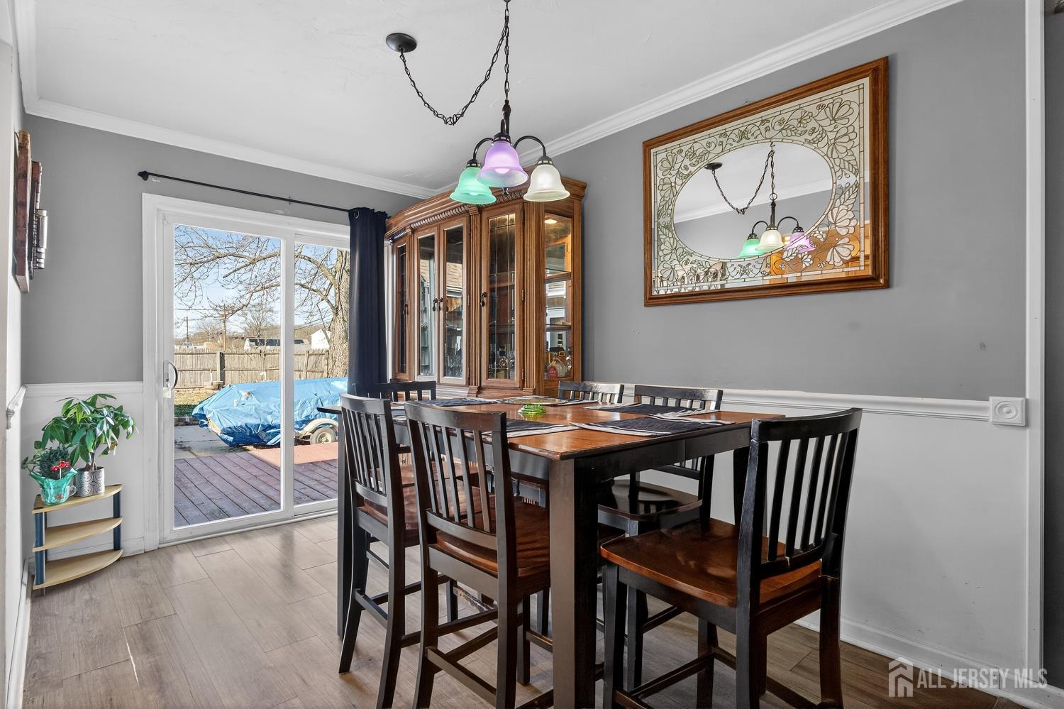 77 W Arthur Pl, Iselin, NJ 08830 photo