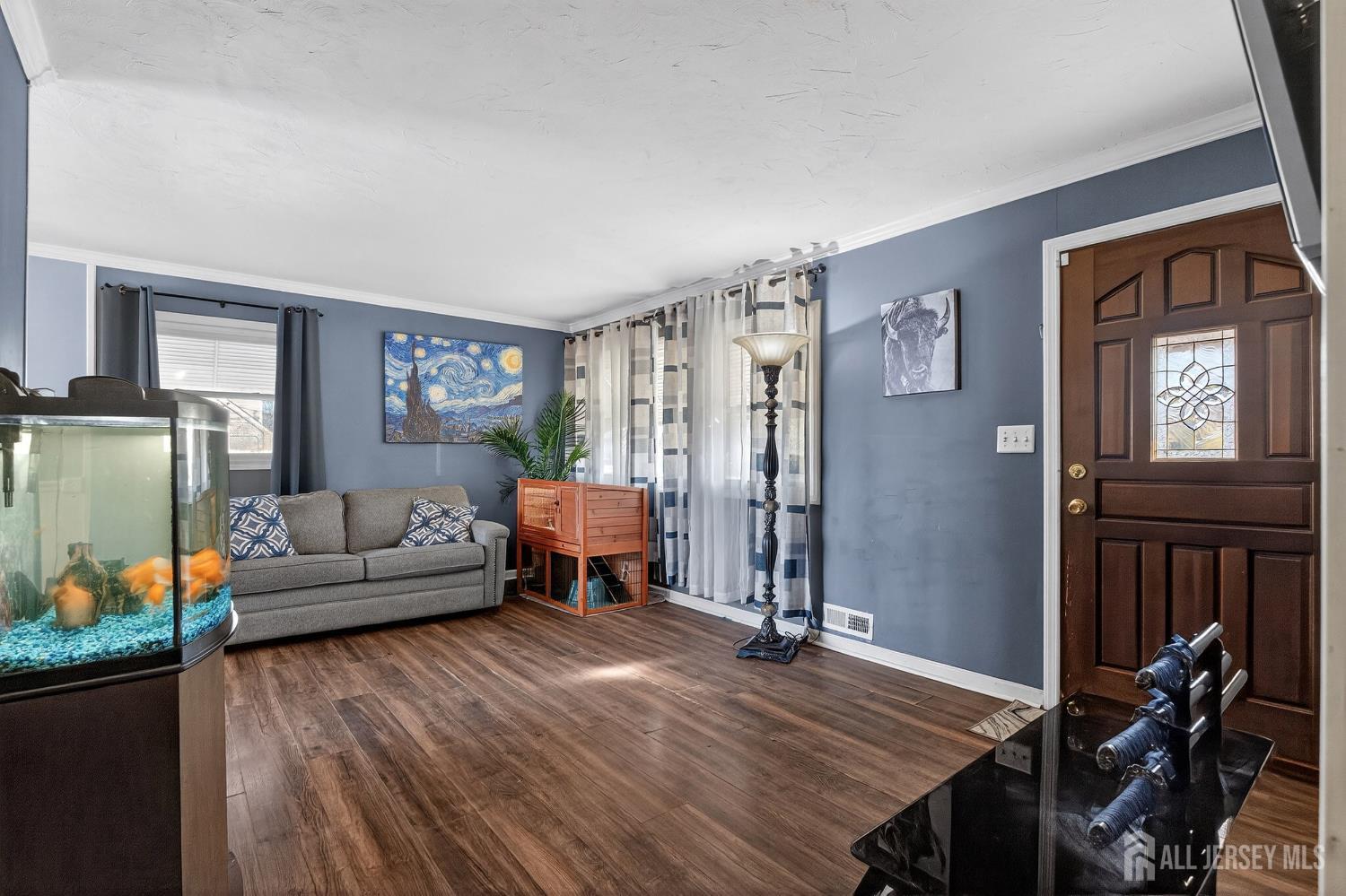 77 W Arthur Pl, Iselin, NJ 08830 photo