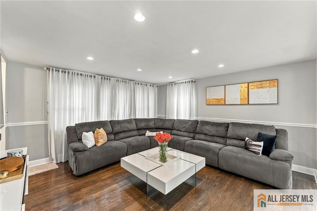 61 Herbert Dr, East Brunswick, NJ 08816 photo