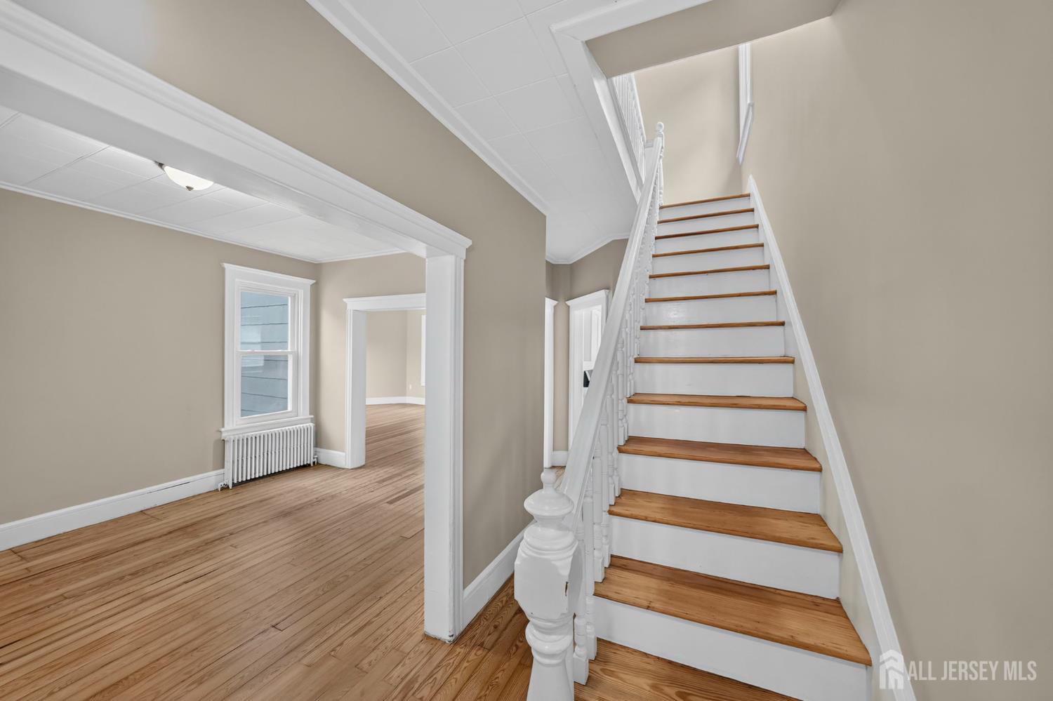 678 Ridgedale Ave, Woodbridge Proper, NJ 07095 photo
