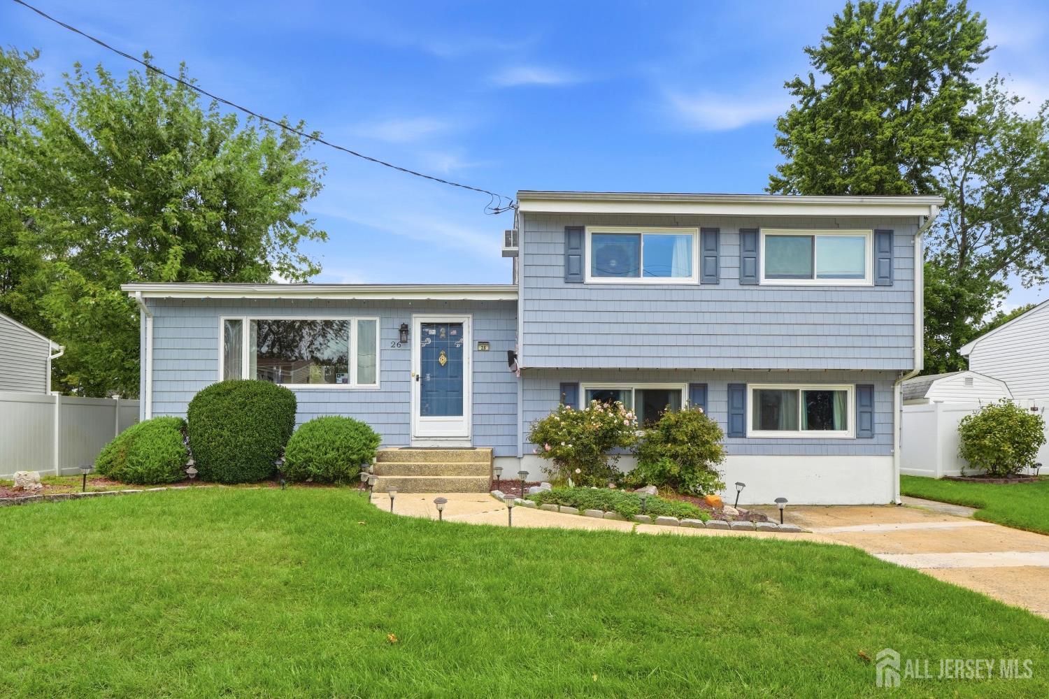 26 Adams St, Old Bridge, NJ 08857