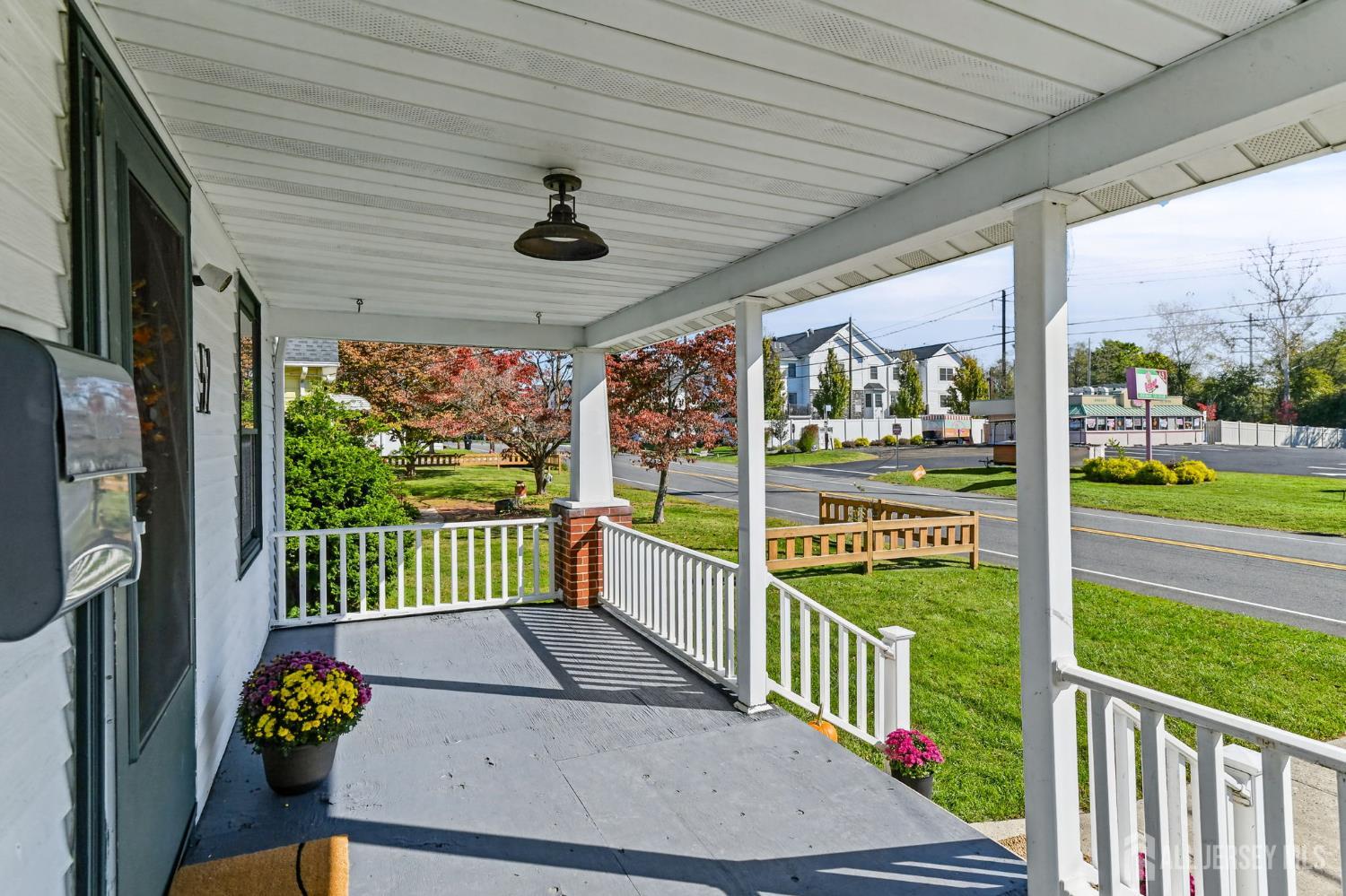 52 Main St, East Brunswick, NJ 08816 photo