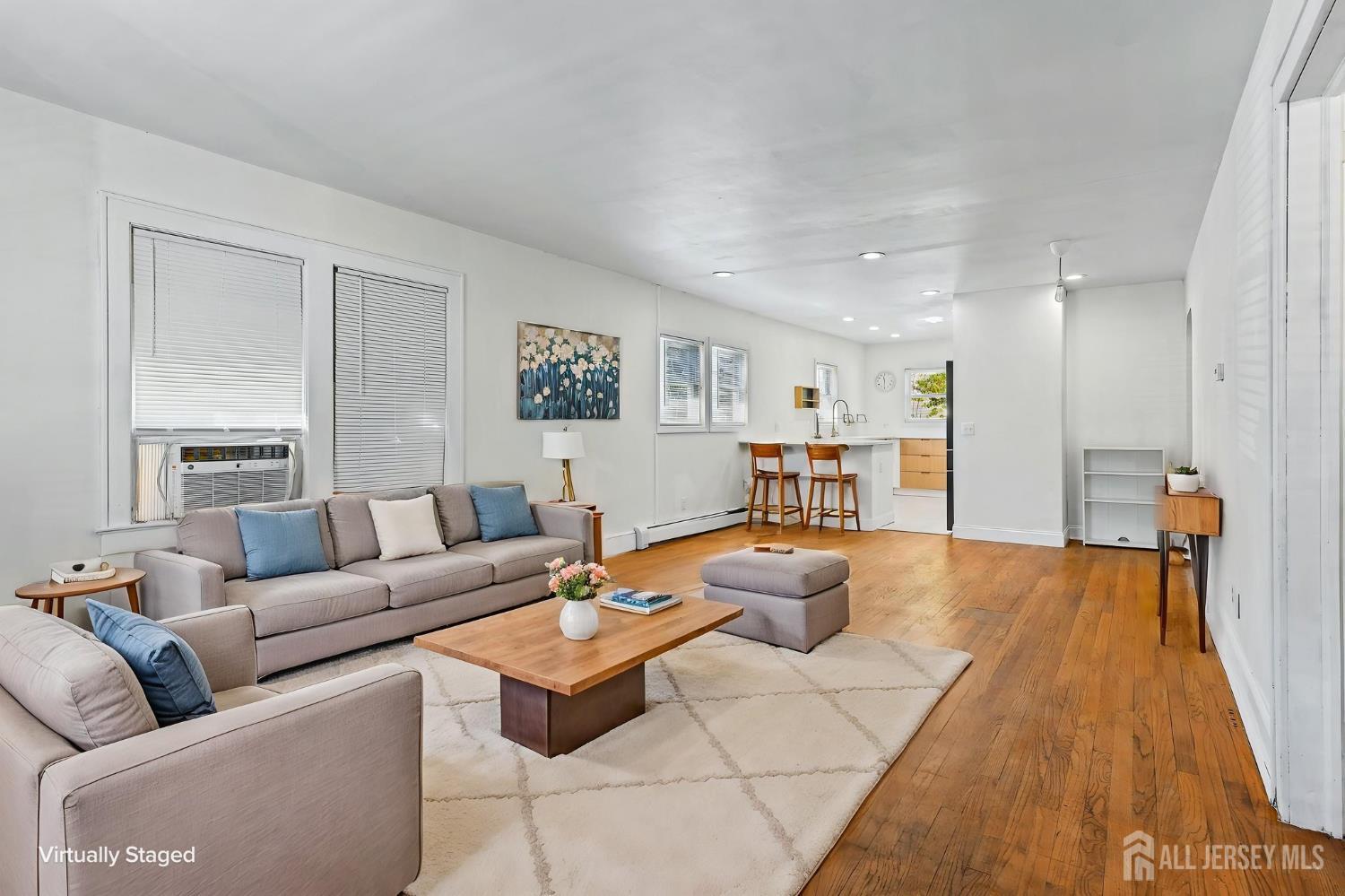 52 Main St, East Brunswick, NJ 08816 photo