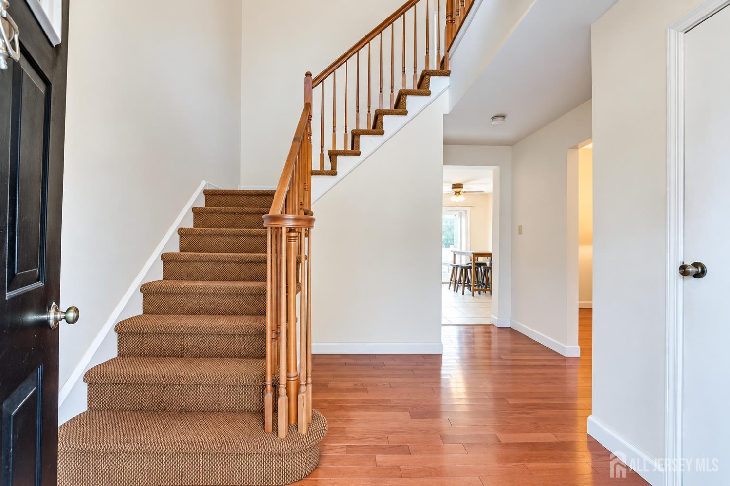 154 Dutton St, Franklin Twsp, NJ 08873 photo