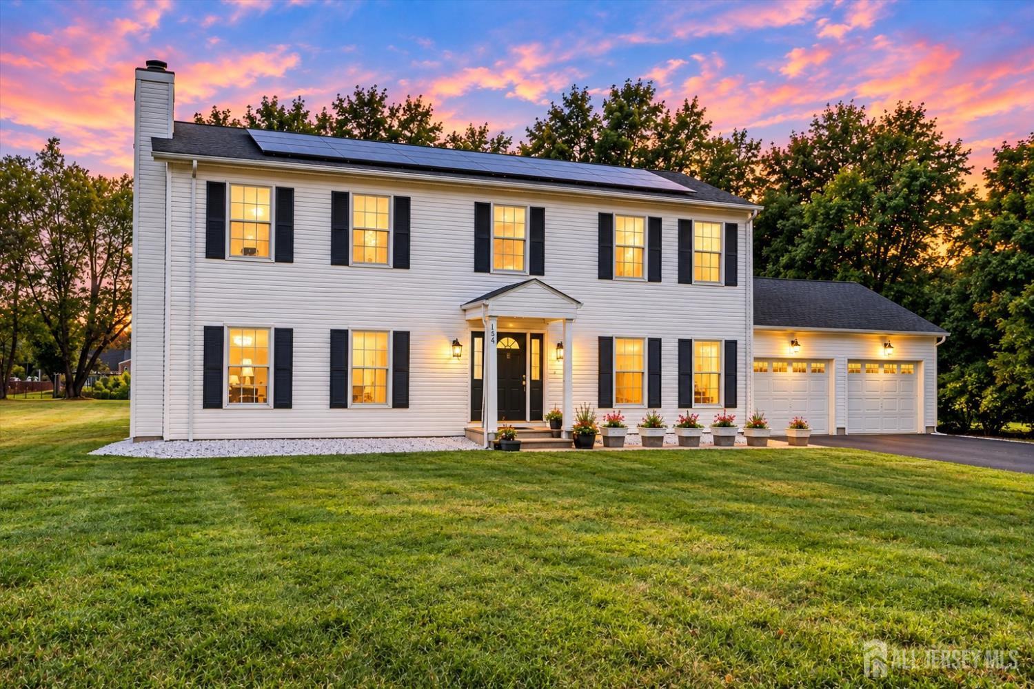 154 Dutton St, Franklin Twsp, NJ 08873
