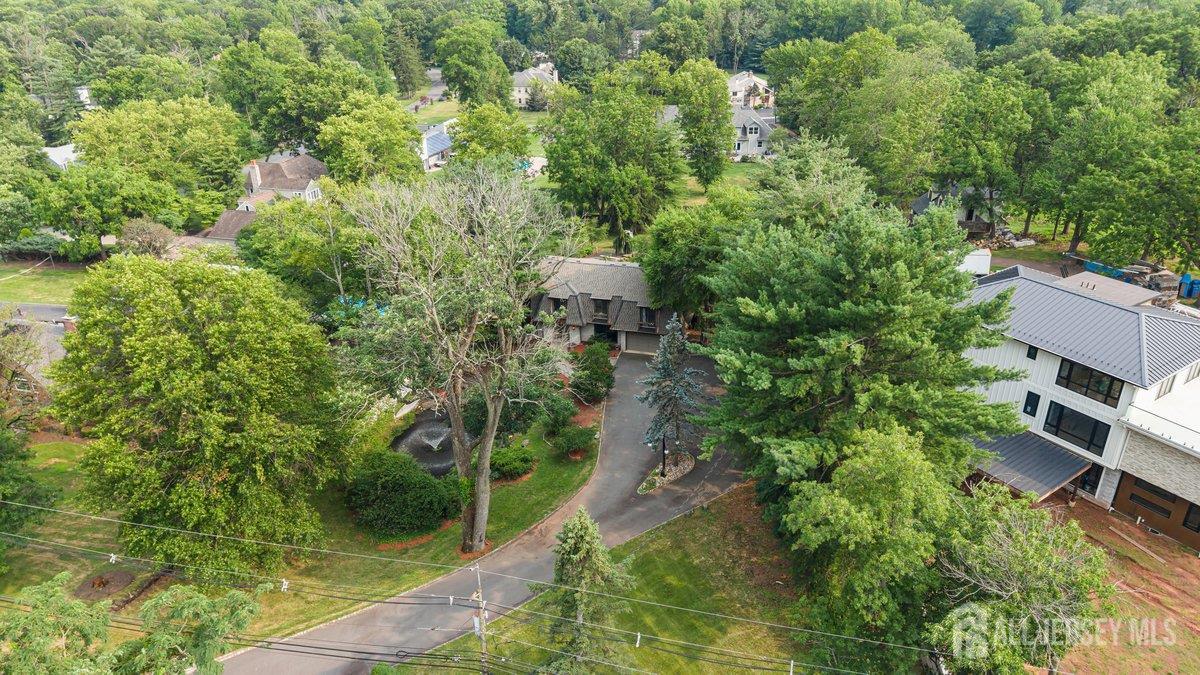 403 New Dover Rd, Colonia, NJ 07067 photo