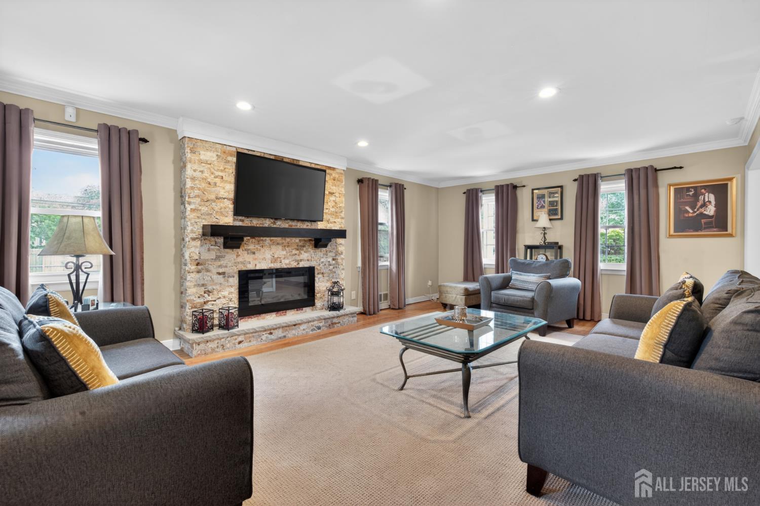 1183 W 8th St, South Plainfield, NJ 07080 photo