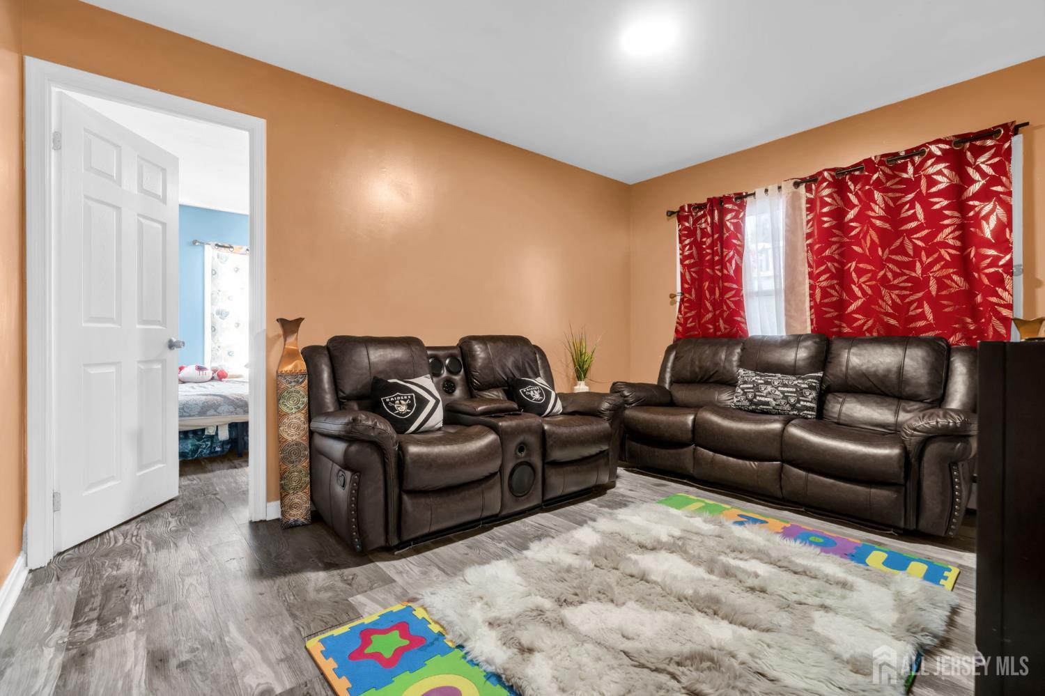 174 Suydam St, New Brunswick, NJ 08901 photo