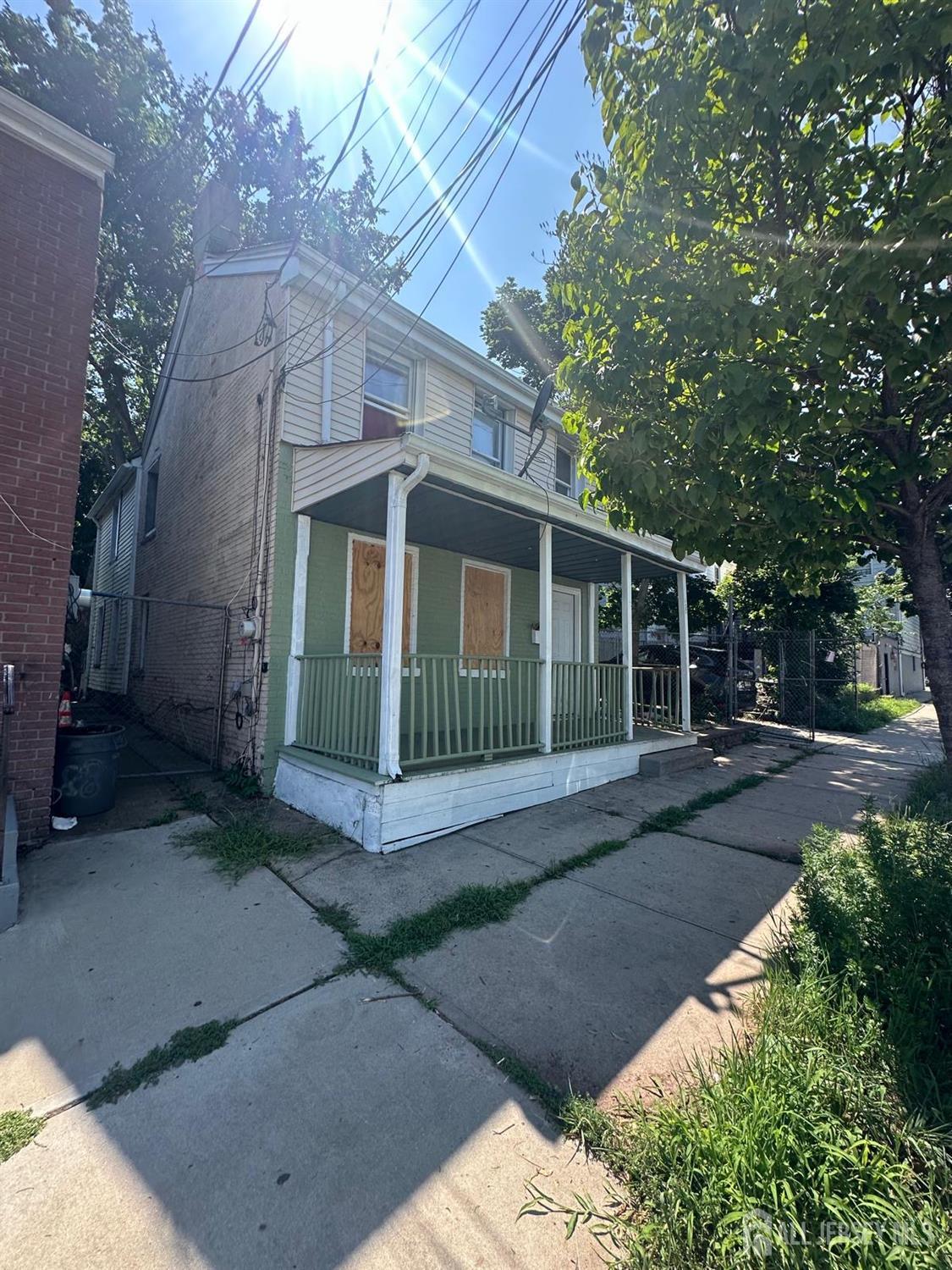 190 Redmond St, New Brunswick, NJ 08901 photo