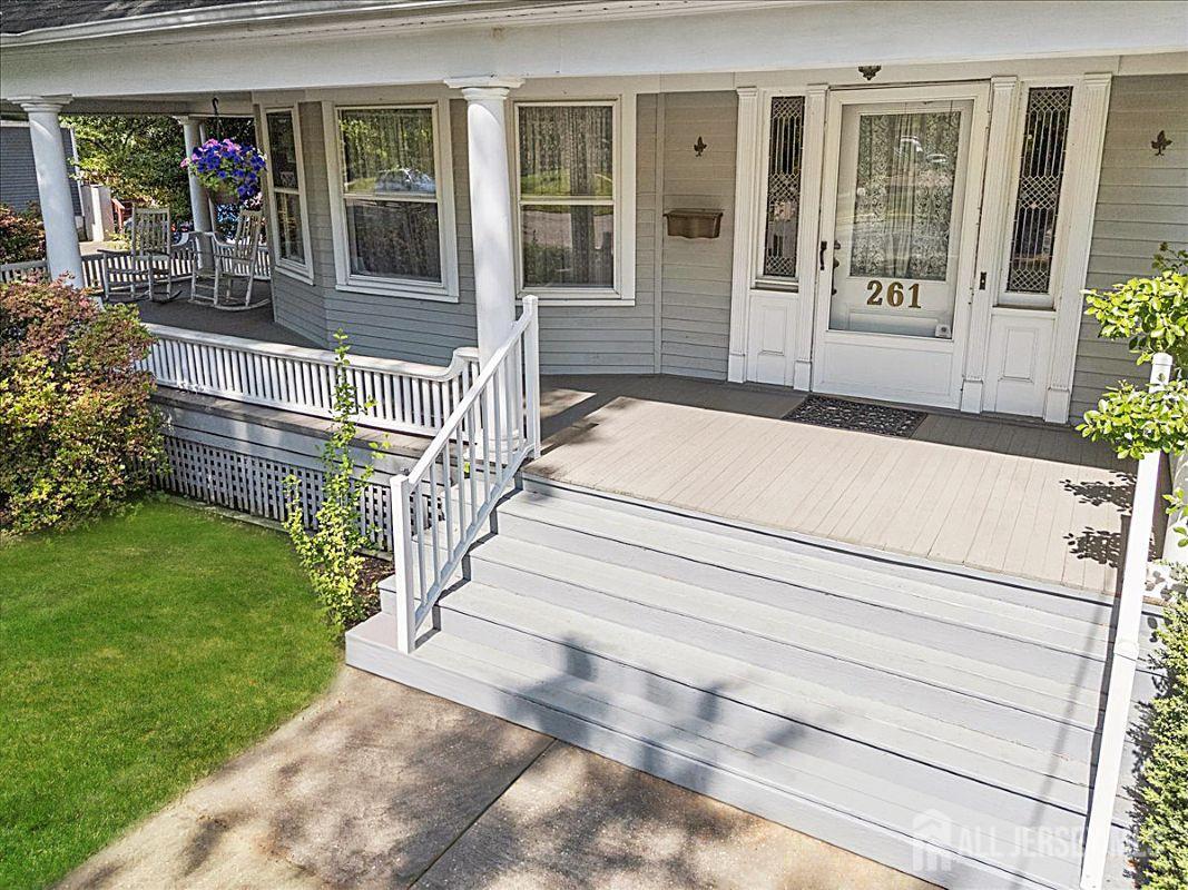 261 Beechwood Ave, Middlesex, NJ 08846 photo