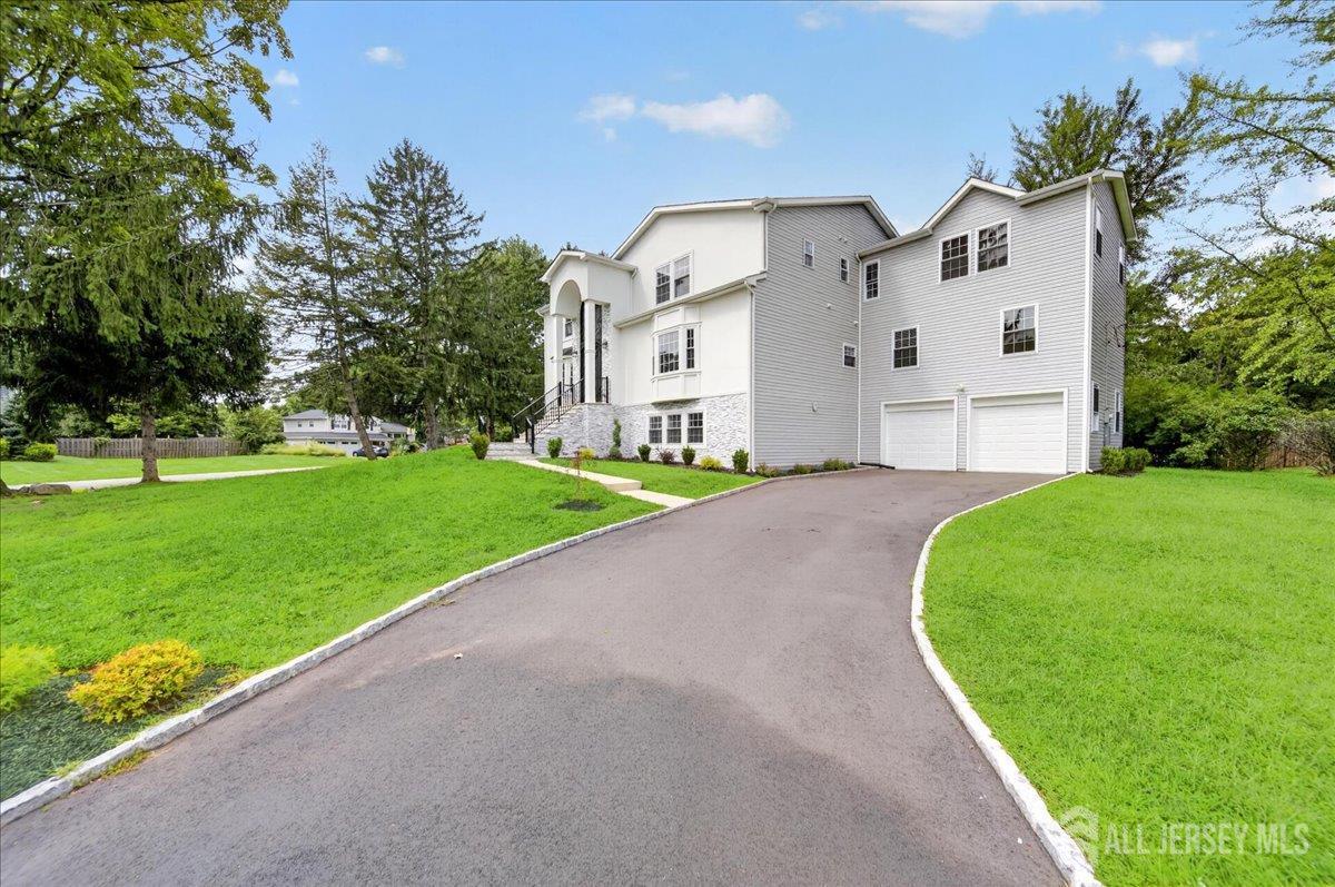 22 Mary Ellen Dr, Edison, NJ 08820 photo