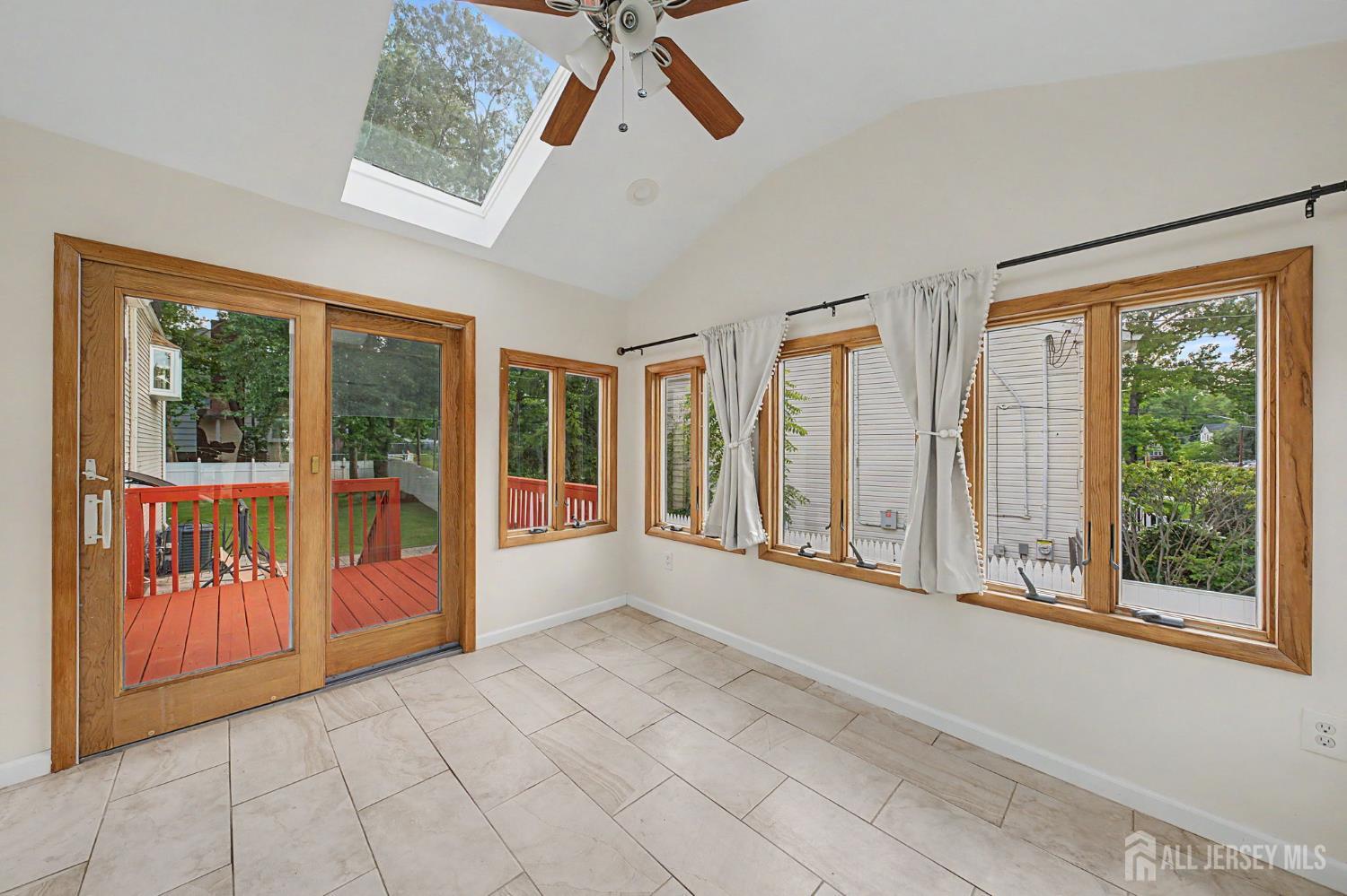 41 Montclair Ave, Edison, NJ 08820 photo