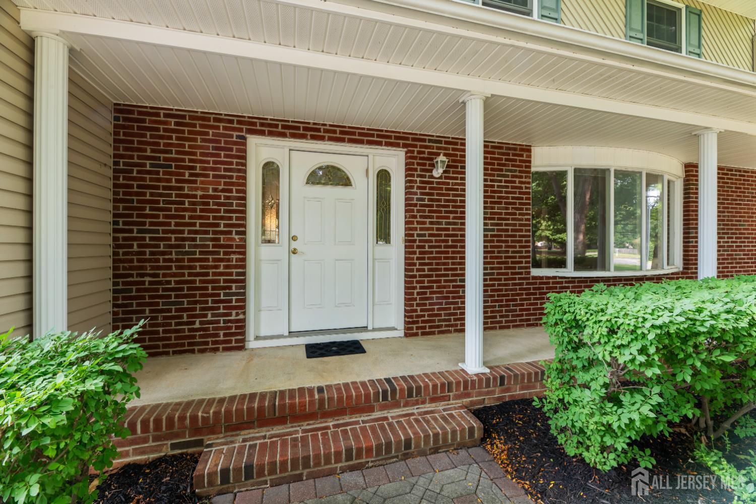 9 Van Arsdale Ct, East Brunswick, NJ 08816 photo