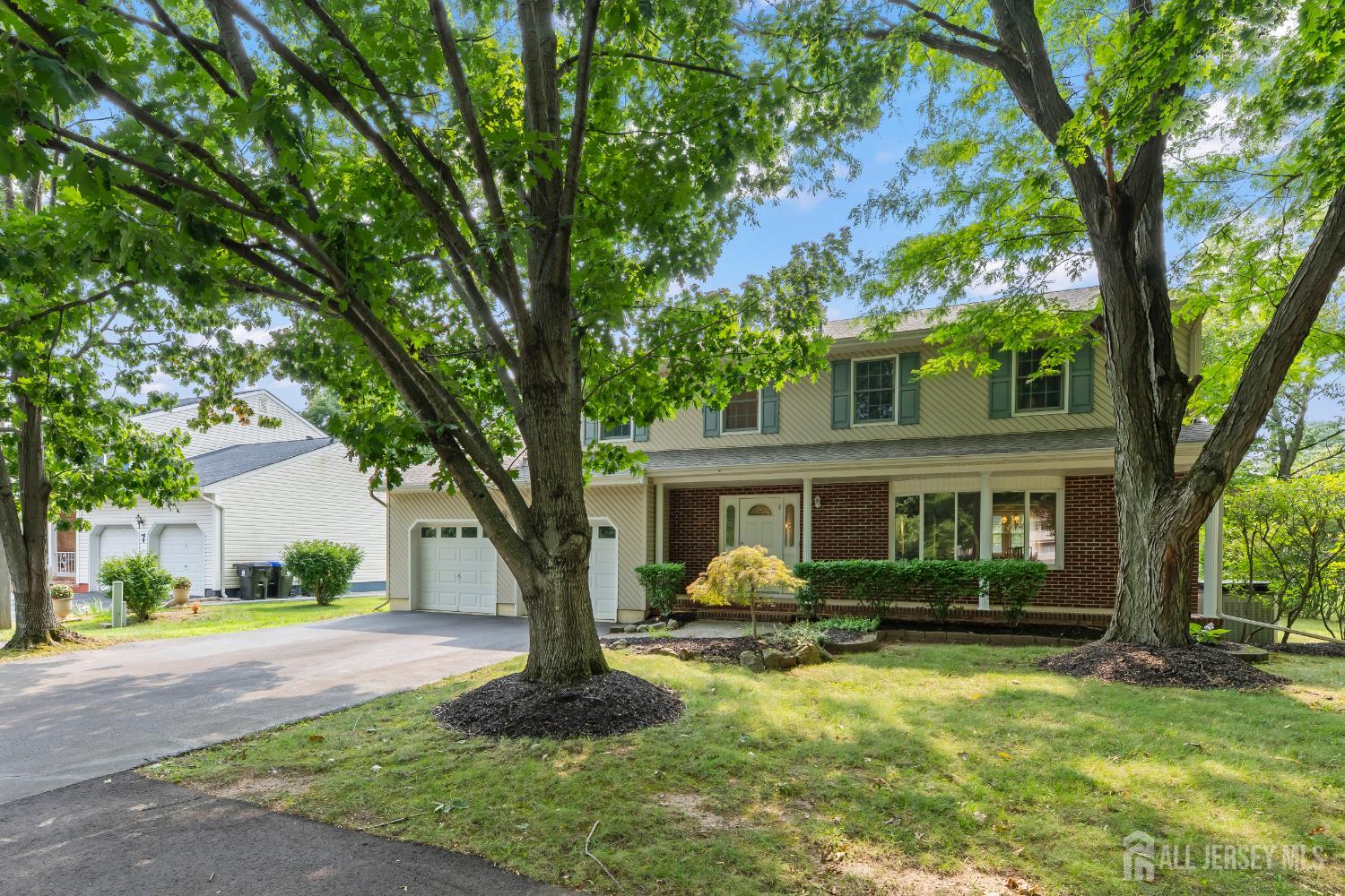 9 Van Arsdale Ct, East Brunswick, NJ 08816 photo