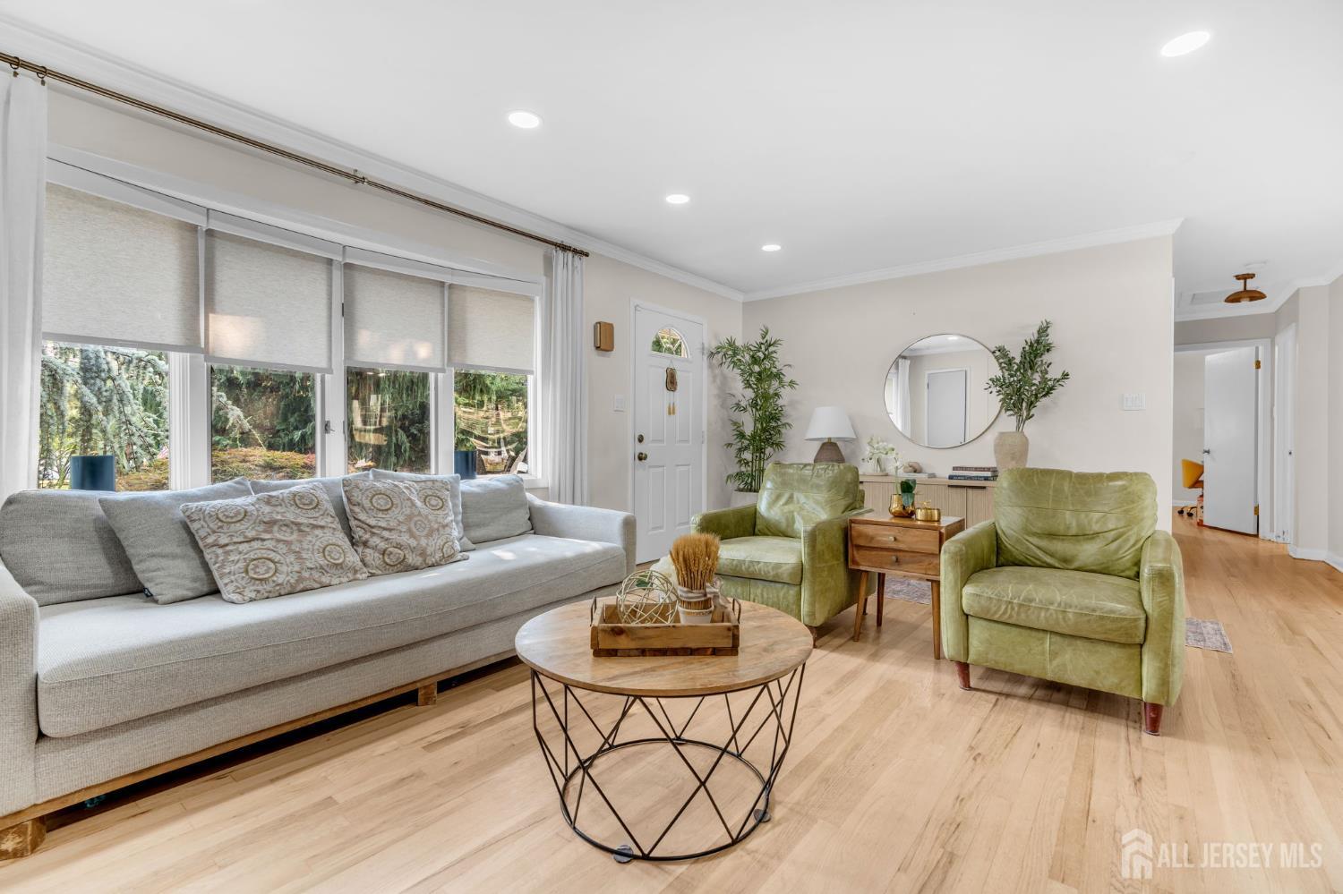 77 Michael Rd, Spotswood, NJ 08884 photo