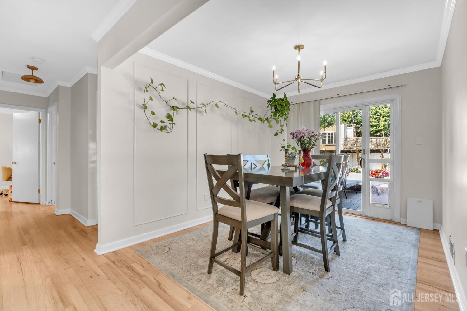 77 Michael Rd, Spotswood, NJ 08884 photo