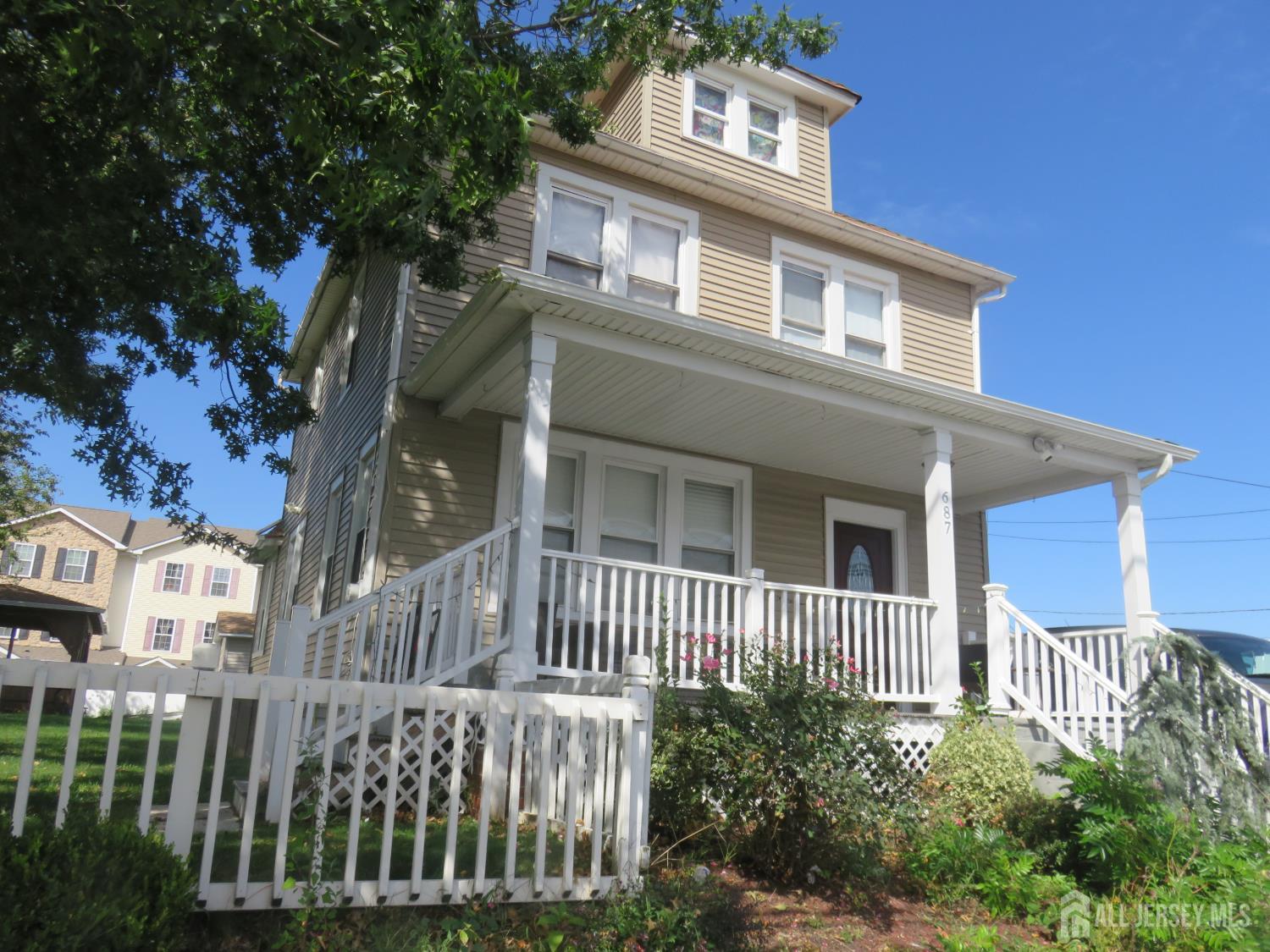687 Somerset St, Franklin Twsp, NJ 08873