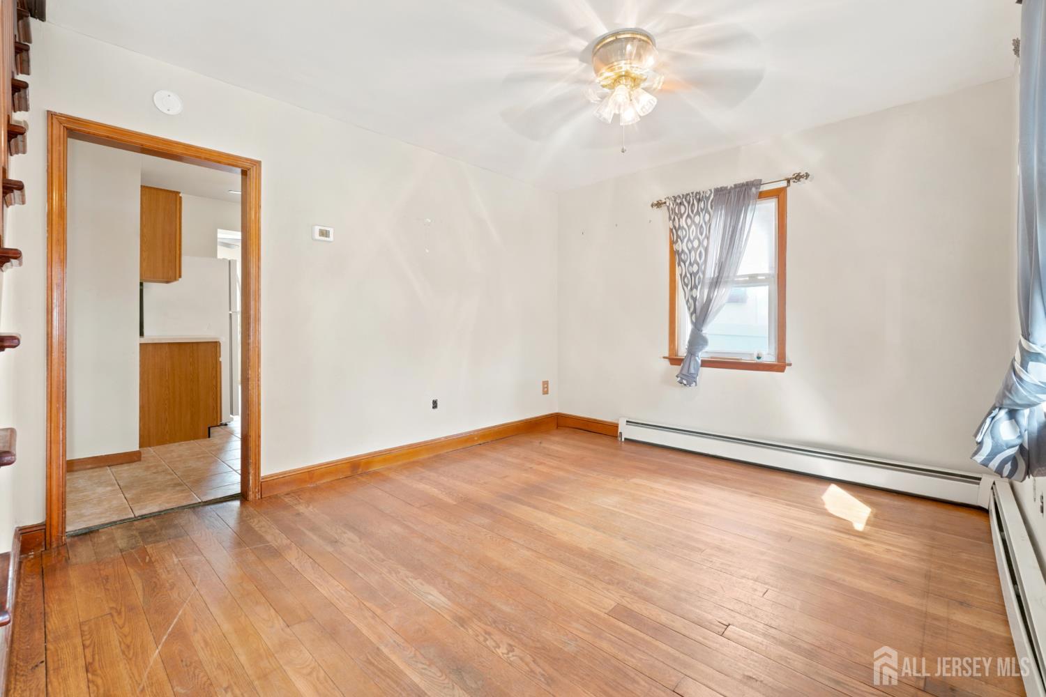 94 Luther Ave, Hopelawn, NJ 08861 photo