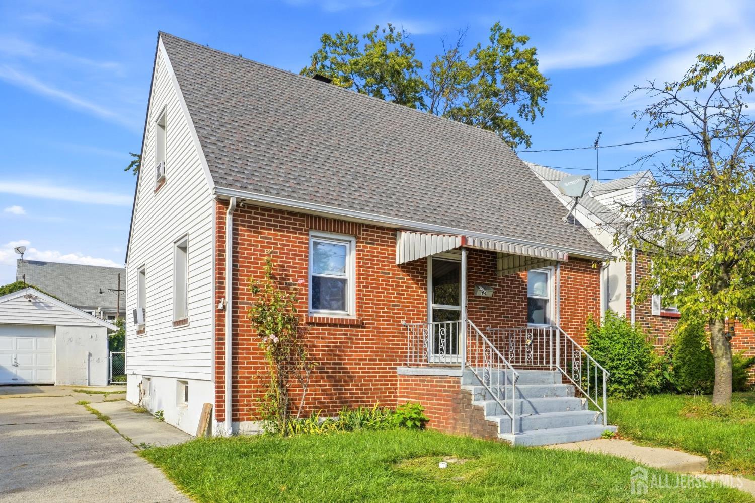 94 Luther Ave, Hopelawn, NJ 08861 photo