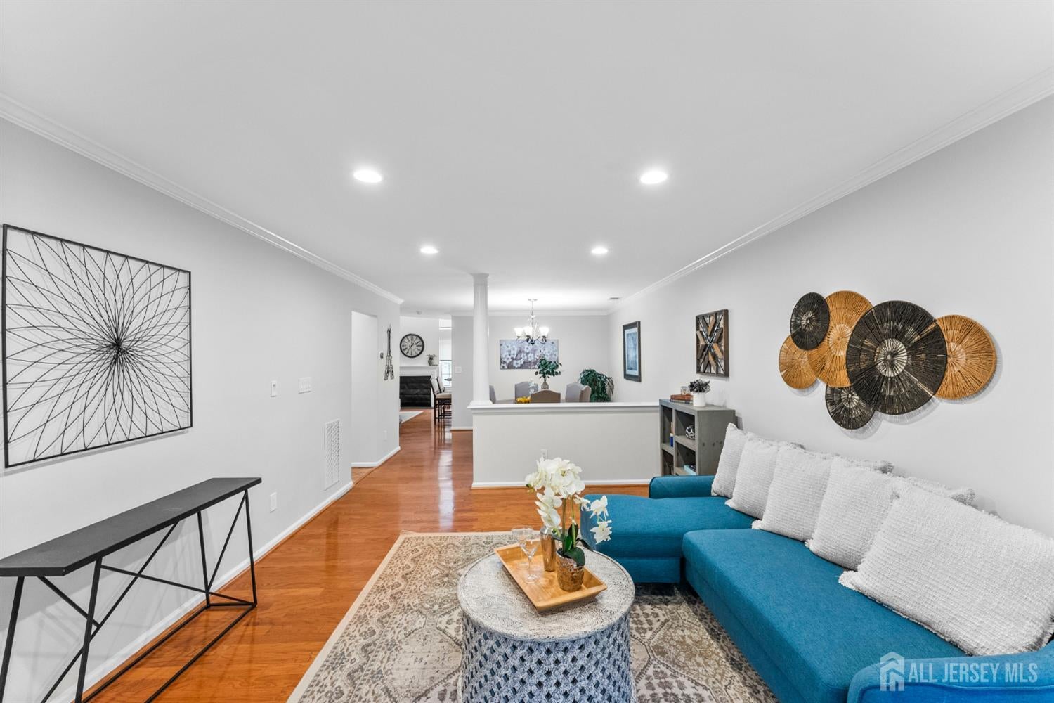 6 Windsong Cir, East Brunswick, NJ 08816 photo