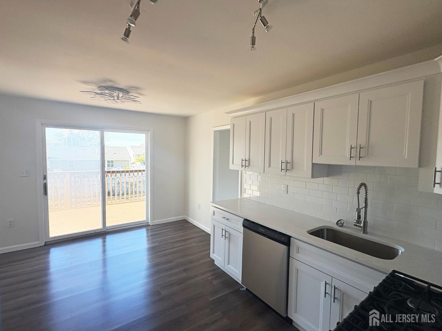 238 Raritan Blvd, Old Bridge, NJ 07735 photo