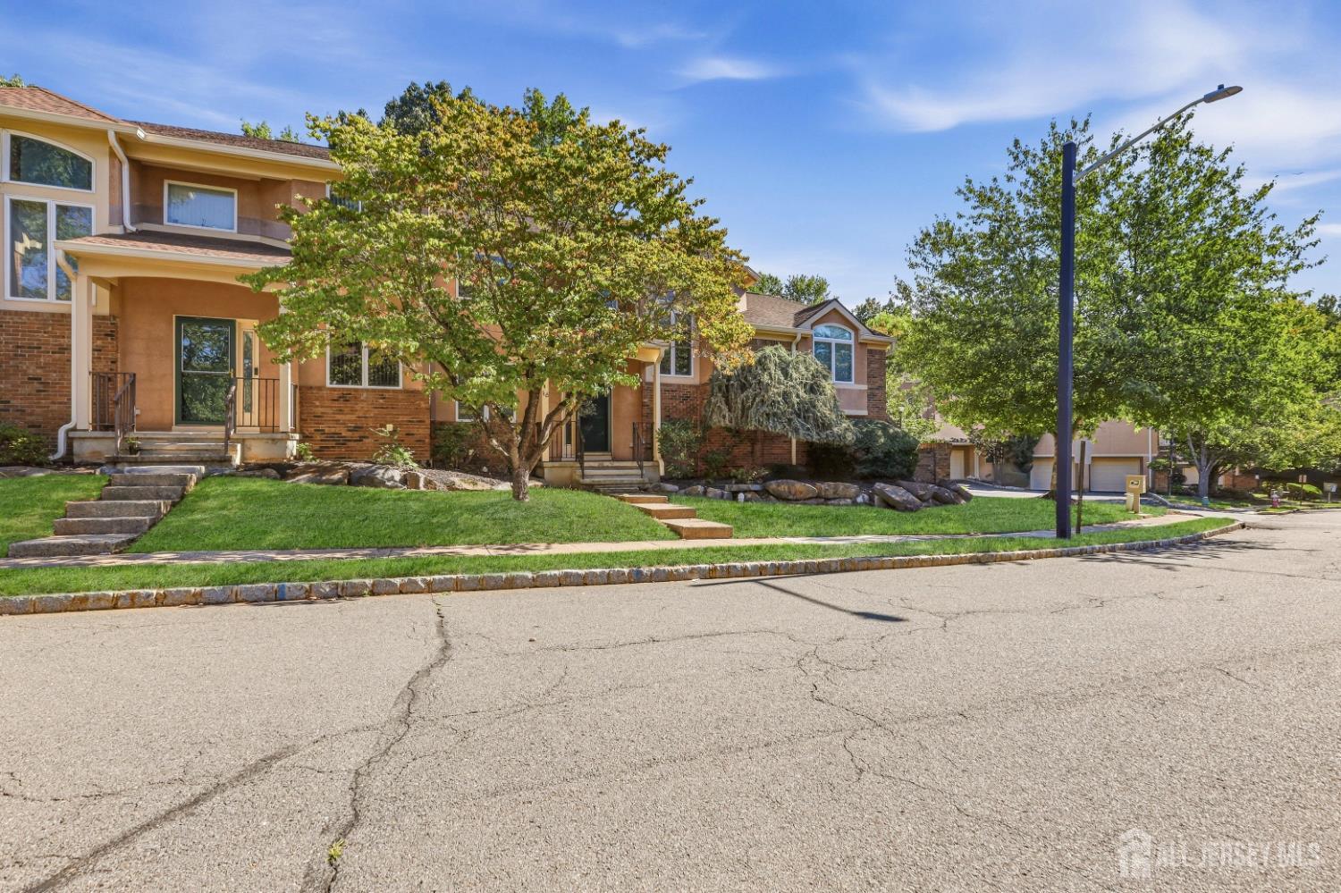 118 Kingsland Cir, North Brunswick, NJ 08852