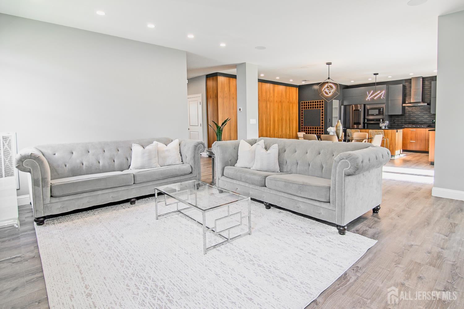148 Mccutcheon Ave, Sayreville, NJ 08872 photo