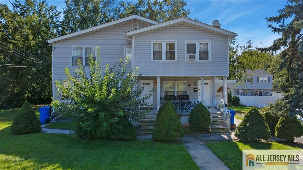 899 Green St, Iselin, NJ 08830