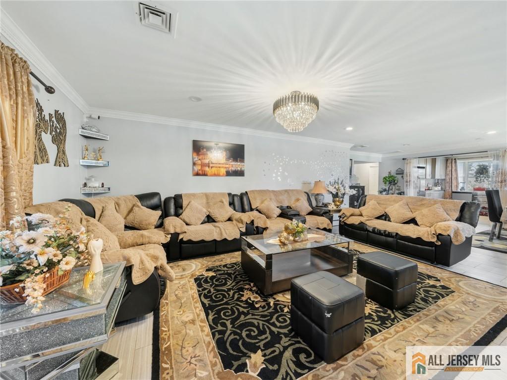 899 Green St, Iselin, NJ 08830 photo