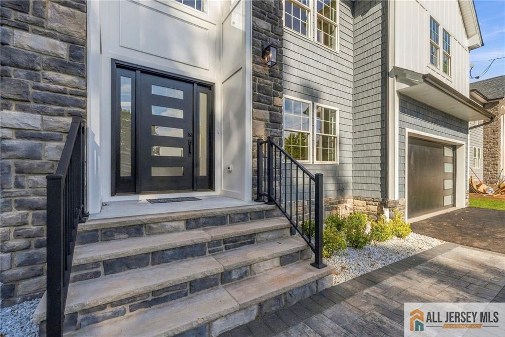 1 Montrose Ave, Colonia, NJ 07067 photo