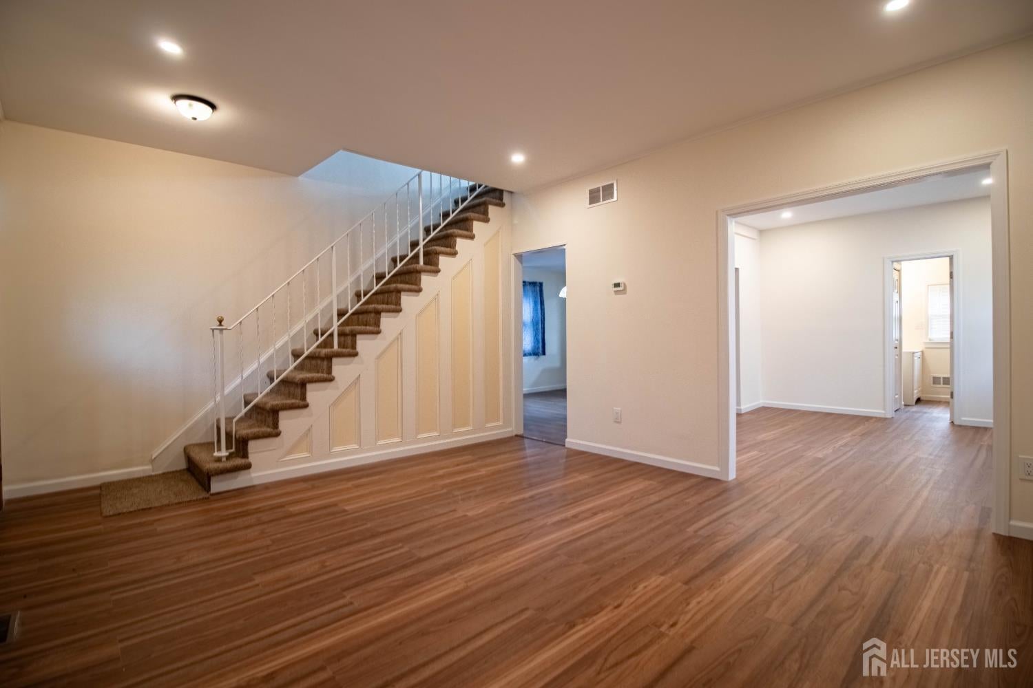 10 Lincoln St, South River, NJ 08882 photo