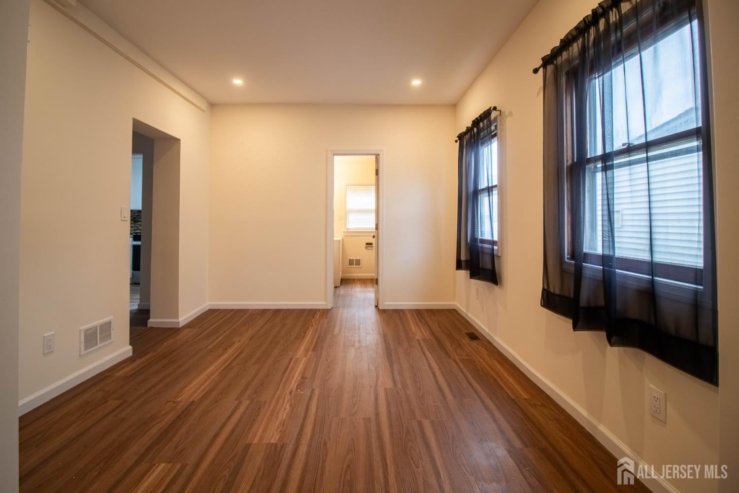 10 Lincoln St, South River, NJ 08882 photo