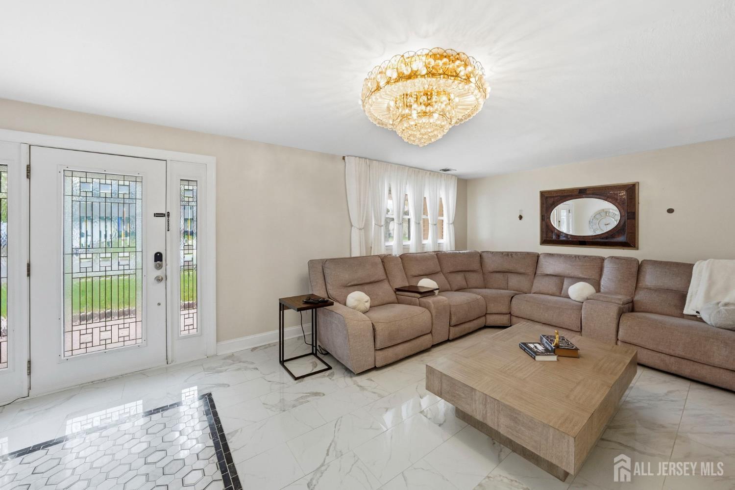 1351 Suwanee Dr, North Brunswick, NJ 08902 photo